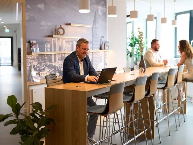 Bürofläche zur Miete provisionsfrei 1.200 € 34,5 m² Bürofläche Frankfurt 60314