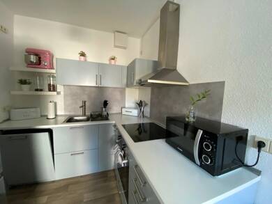 Wohnung zur Miete 510 € 4 Zimmer 77,3 m² 4. Geschoss frei ab 01.07.2025 Auenstraße 56 Suhl Suhl 98529