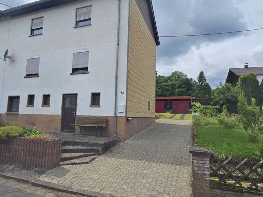 Doppelhaushälfte zum Kauf 149.000 € 5 Zimmer 136 m² 2.393 m² Grundstück Hoof Sankt Wendel 66606