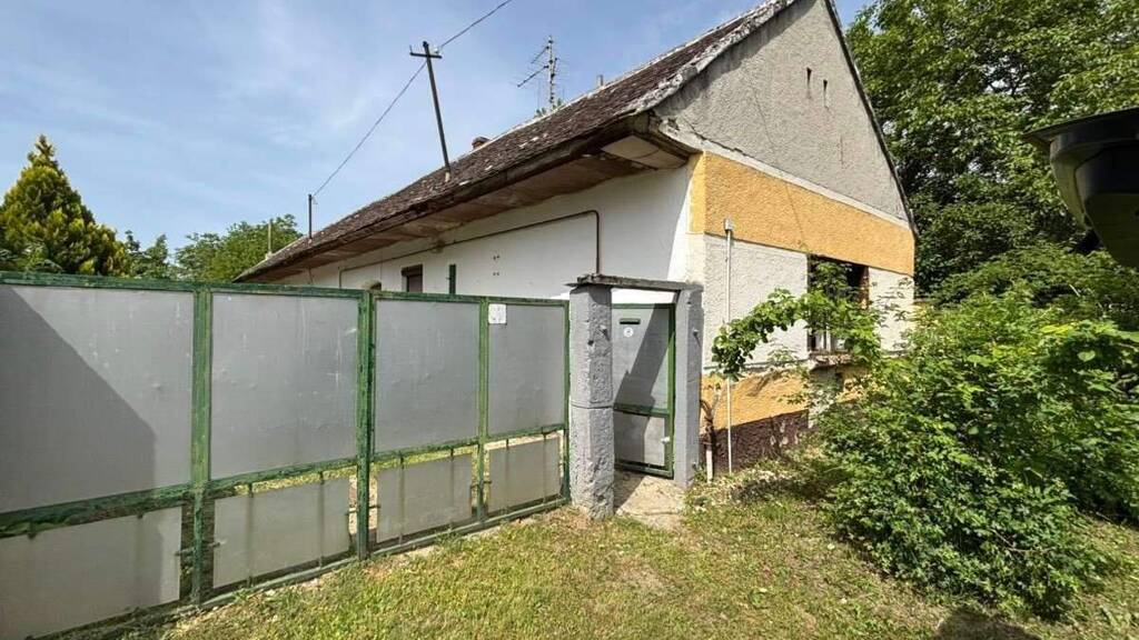 Bauernhaus zum Kauf 51.000 € 3 Zimmer 100 m² 898 m² Grundstück Bük (Nähe) 9740