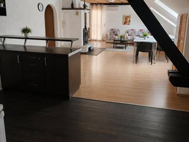 Wohnung zum Kauf 382.000 € 3,5 Zimmer 142 m² 3. Geschoss Ohmenhausen Reutlingen 72770