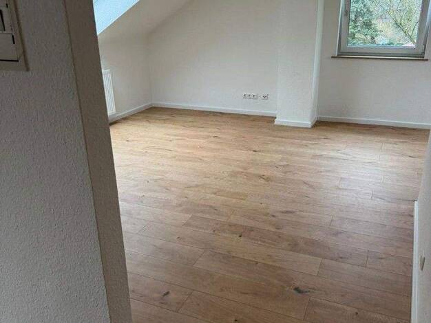 Studio zur Miete 750 € 1 Zimmer 41,7 m² 2. Geschoss Wersten Düsseldorf- Wersten 40591