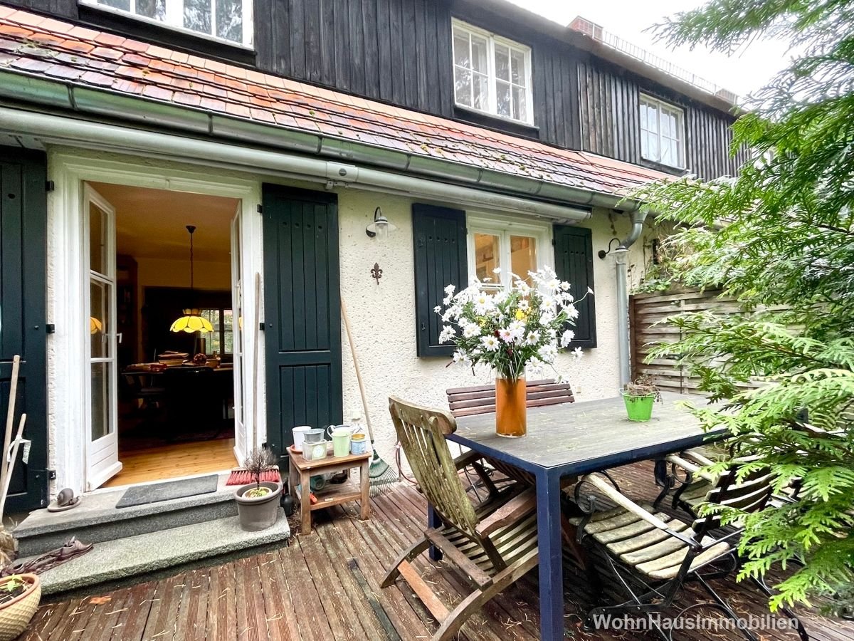 Reihenmittelhaus zum Kauf provisionsfrei 799.900 € 4 Zimmer 84 m²<br/>Wohnfläche 248 m²<br/>Grundstück Heppenheimer Weg 13 Zehlendorf Berlin 14163