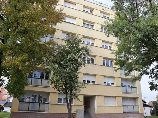 Wohnung zum Kauf 100.000 € 2 Zimmer 42 m² Geschoss 3/5 Petrinja Petrinja 44250