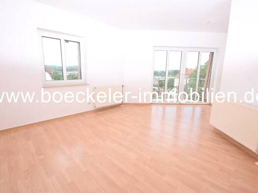 Wohnung zur Miete 390 € 3 Zimmer 63,4 m² 4. Geschoss frei ab sofort Naumburg 06618