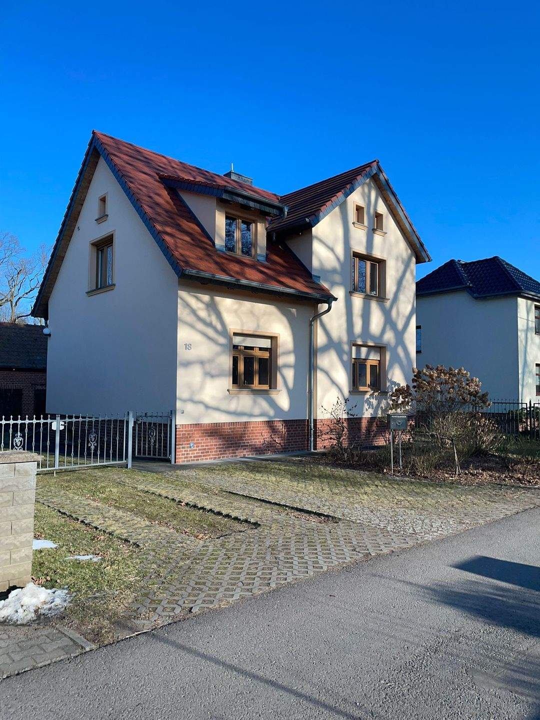 Aufwendig saniertes Einfamilienhaus in Branitz zu verkaufen !