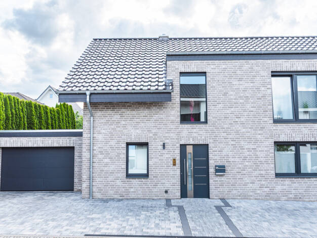 Doppelhaushälfte zum Kauf 495.000 € 5 Zimmer 173,9 m² 376 m² Grundstück Warburg 34414