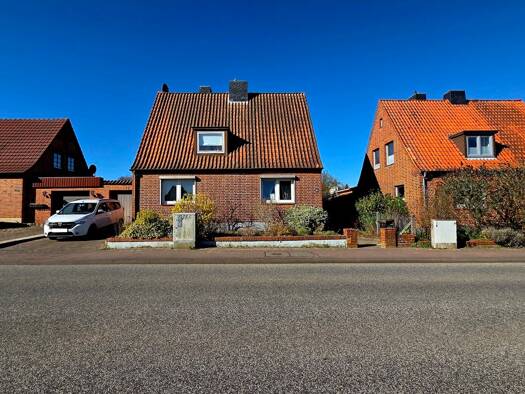 Einfamilienhaus zum Kauf 155.000 € 3 Zimmer 114,5 m² 575 m² Grundstück Mölln 23879