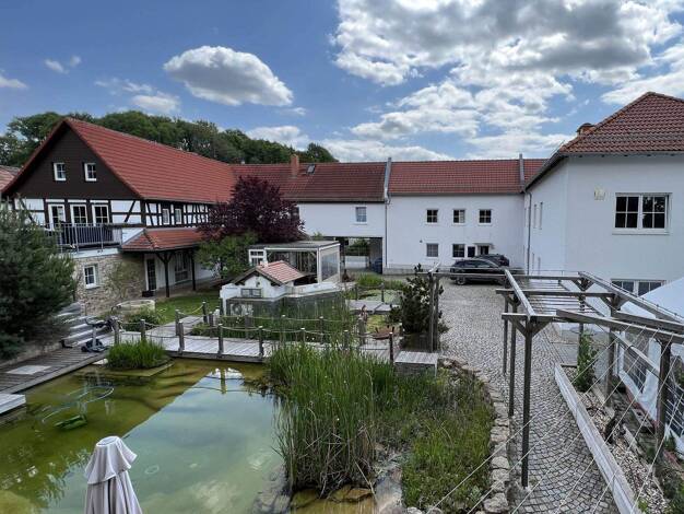 Mehrfamilienhaus zum Kauf 850.000 € 21 Zimmer 2.205 m² Grundstück Münchenbernsdorf 07589