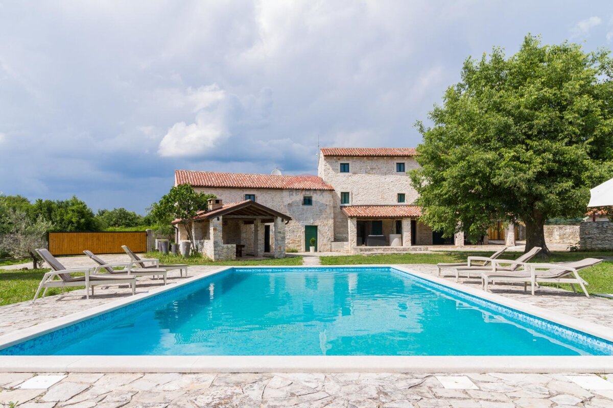 Villa zum Kauf 1.380.000 € 6 Zimmer 280 m²<br/>Wohnfläche 17.500 m²<br/>Grundstück Barban 52207