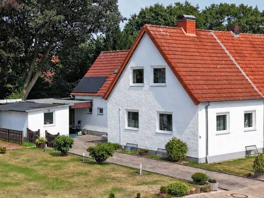Doppelhaushälfte zum Kauf 210.000 € 5 Zimmer 100 m² 730 m² Grundstück frei ab sofort Minderheide Minden 32425