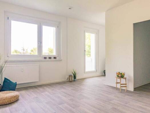 Wohnung zur Miete 185 € 1 Zimmer 34,3 m² 3. Geschoss frei ab 01.03.2026 Walter-Ranft-Str. 1 Hutholz Chemnitz 09123