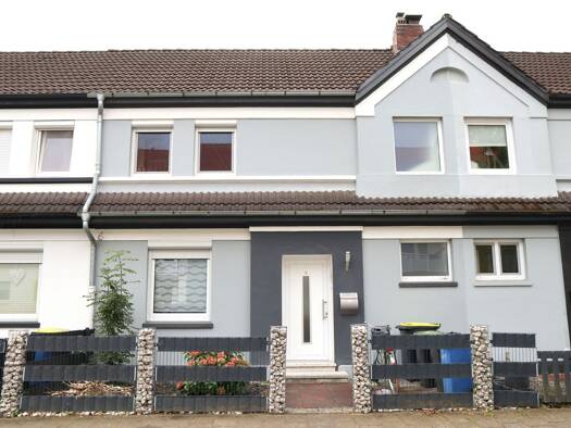 Reihenmittelhaus zum Kauf provisionsfrei 215.000 € 4 Zimmer 120 m² 256 m² Grundstück Schafkoven/Donneresch Delmenhorst 27751