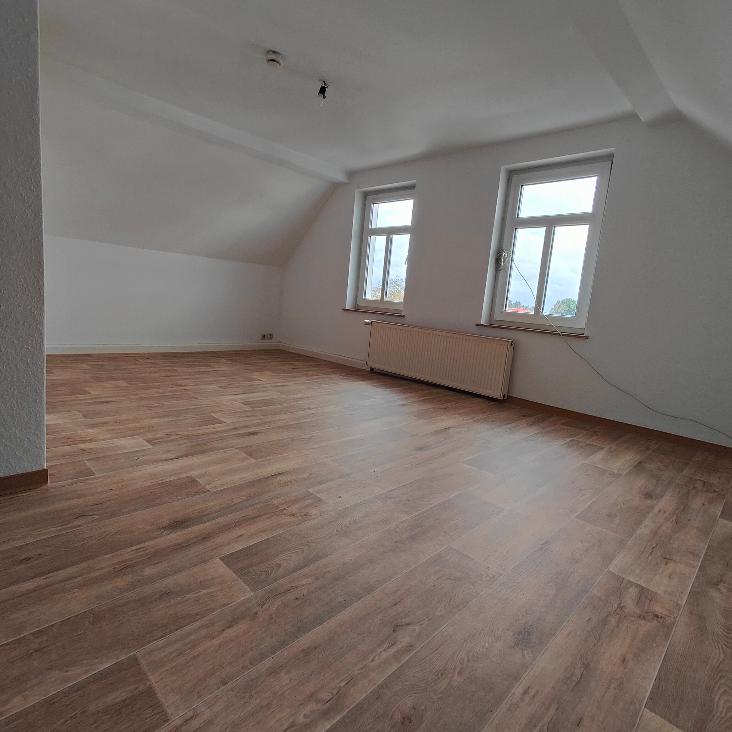 Wohnung zur Miete 250 € 2 Zimmer 46 m²<br/>Wohnfläche 2.<br/>Geschoss ab sofort<br/>Verfügbarkeit Rathenow Rathenow 14712