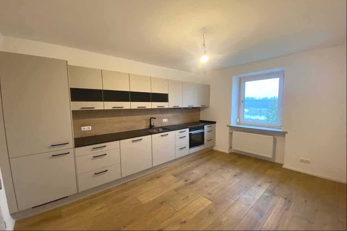 Wohnung zur Miete 980 € 3 Zimmer 86 m²<br/>Wohnfläche 01.02.2025<br/>Verfügbarkeit Emertsham Tacherting 83342