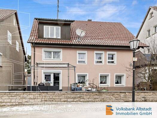 Einfamilienhaus zum Kauf 195.000 € 6 Zimmer 115 m² 142 m² Grundstück Winterlingen 72474
