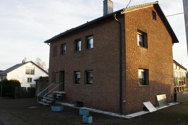 Einfamilienhaus zum Kauf 240.000 € 7 Zimmer 190 m²<br/>Wohnfläche 1.250 m²<br/>Grundstück Fehl-Ritzhausen 56472