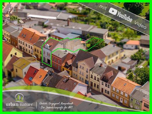 Reihenmittelhaus zum Kauf 125.000 € 8 Zimmer 200 m² 207 m² Grundstück Schwaan 18258