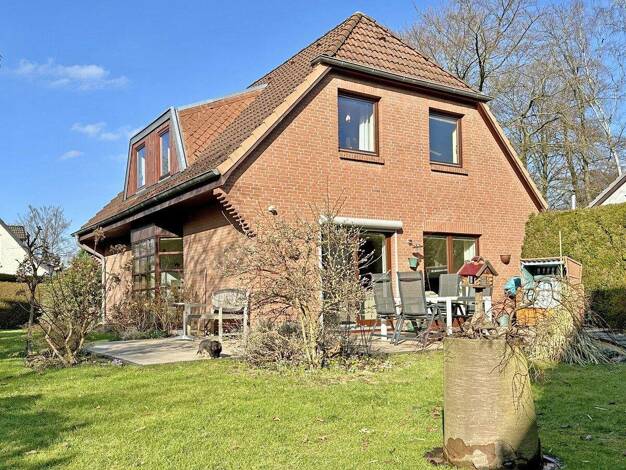 Einfamilienhaus zum Kauf 885.000 € 4 Zimmer 125 m² 670 m² Grundstück Sasel Hamburg 22393