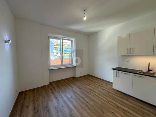 Wohnung zum Kauf 218.000 € 1 Zimmer 26 m² 6. Geschoss Innsbruck Innsbruck 6020