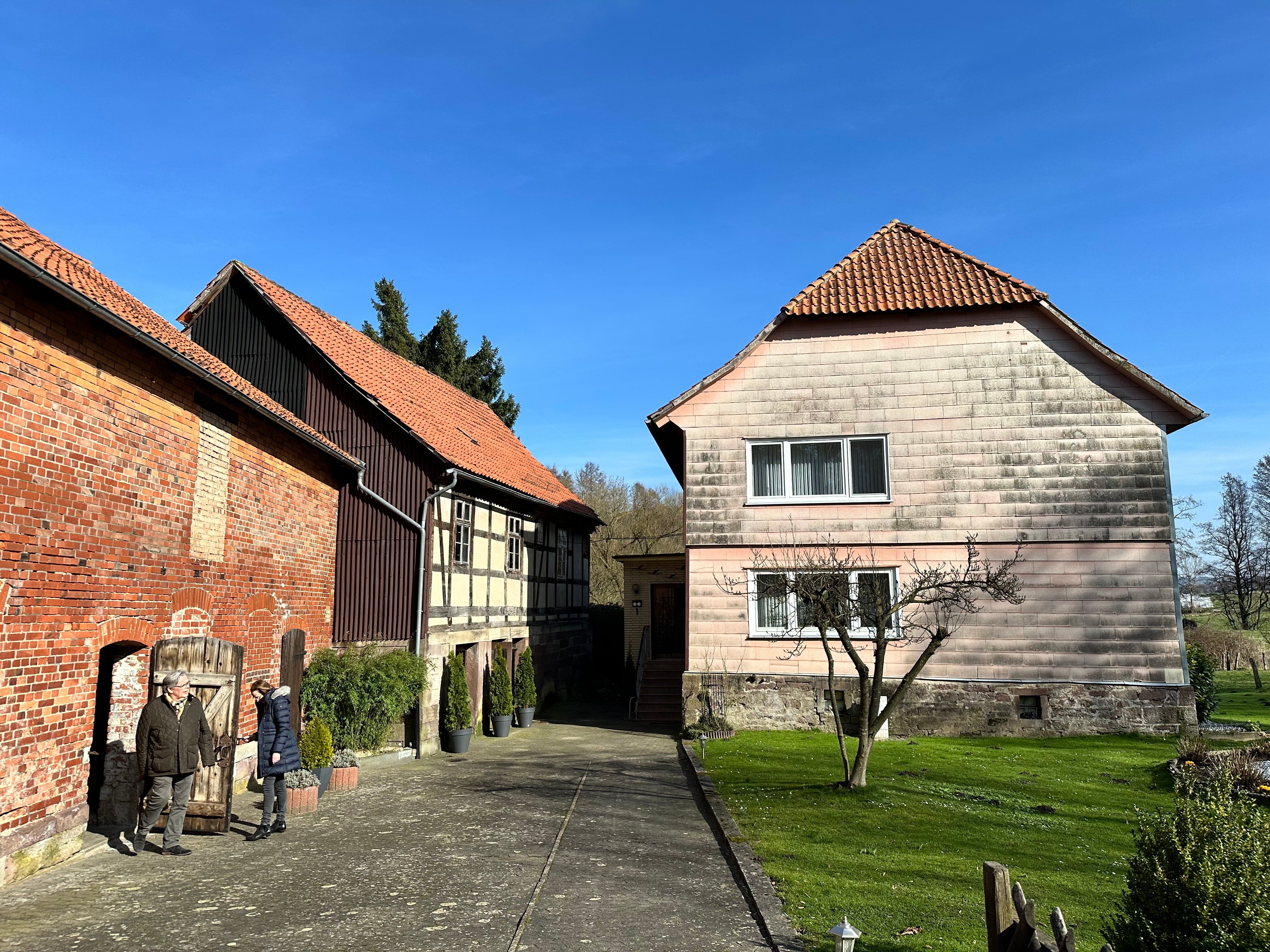 Bauernhaus zum Kauf 190.000 € 8 Zimmer 200 m²<br/>Wohnfläche 5.800 m²<br/>Grundstück Am Schmiedegraben 1 Relliehausen Dassel 37586