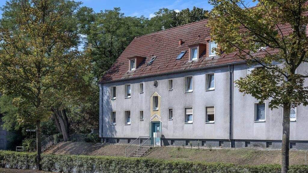 Wohnung zur Miete 469 € 2 Zimmer 65 m² 2. Geschoss frei ab 01.05.2026 Recklinghauser Straße 16 Crange Herne 44653