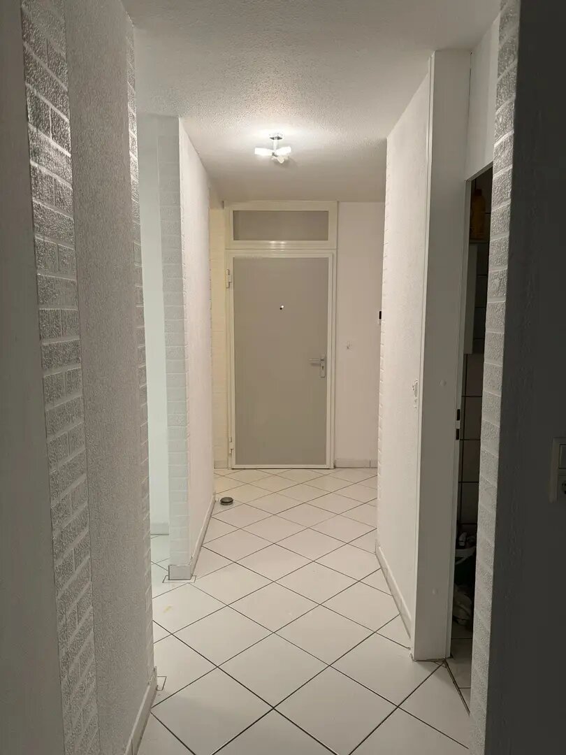 Wohnung zum Kauf provisionsfrei 108.000 € 2,5 Zimmer 69 m²<br/>Wohnfläche ab sofort<br/>Verfügbarkeit Fellbacher Straße Ossweil Ludwigsburg 71640