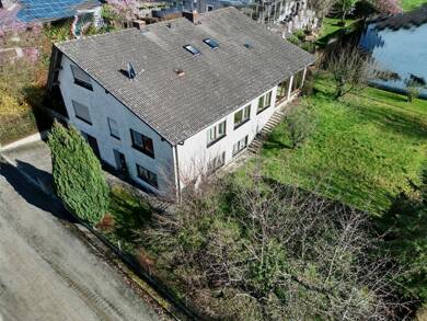 Wohn- und Geschäftshaus zum Kauf als Kapitalanlage geeignet 890.000 € 7 Zimmer 471 m² 827 m² Grundstück Nandlstadt Nandlstadt 85405