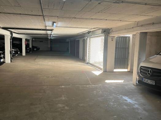 Tiefgarage zur Miete provisionsfrei 83 € 13 m² Oberrad Frankfurt am Main 60599