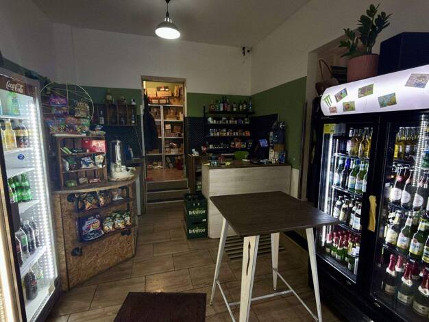 Laden zum Kauf 144.000 € 3 Zimmer 33,3 m² Verkaufsfläche Reudnitz-Thonberg Leipzig 04317