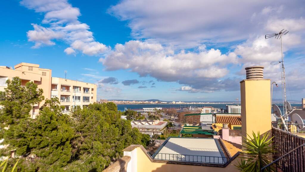 Penthouse zum Kauf 650.000 € 3 Zimmer 165 m² 1. Geschoss Palma De Mallorca 07015