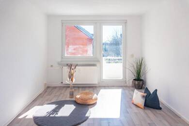 Wohnung zur Miete 283 € 2 Zimmer 48,3 m² 3. Geschoss frei ab 01.09.2025 Marschnerstr. 4d Helbersdorf 611 Chemnitz 09120