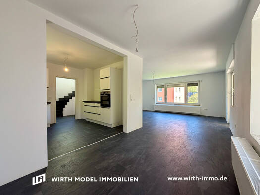 Einfamilienhaus zum Kauf 320.000 € 3 Zimmer 126 m² 576 m² Grundstück Dittelbrunn 97456