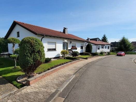 Einfamilienhaus zum Kauf provisionsfrei 425.000 € 4,5 Zimmer 120 m² 771 m² Grundstück Oberbexbach Bexbach 66450