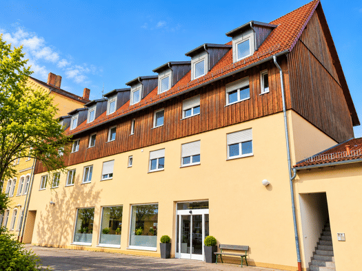Wohnung zur Miete 900 € 4 Zimmer 93 m² 1. Geschoss frei ab sofort Ringstraße 23 a Uffenheim Uffenheim 97215