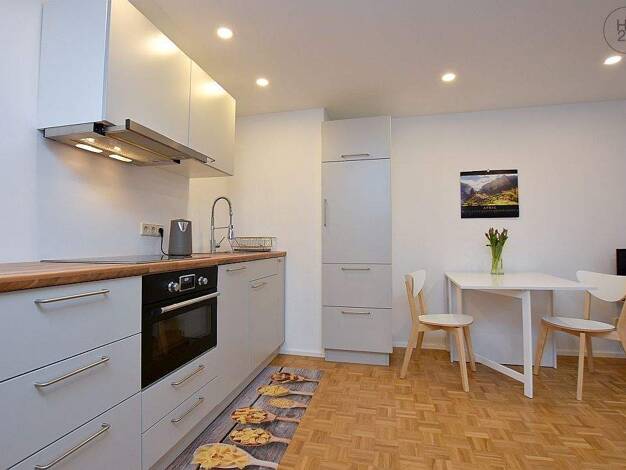 Wohnung zur Miete Wohnen auf Zeit 1.290 € 2 Zimmer 40 m² frei ab 01.03.2026 Ost Stuttgart 70188