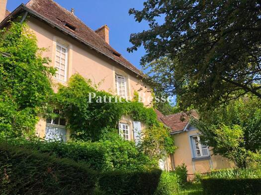 Einfamilienhaus zum Kauf 398.000 € 9 Zimmer 281 m² 4.744 m² Grundstück La Suze-sur-Sarthe 72210