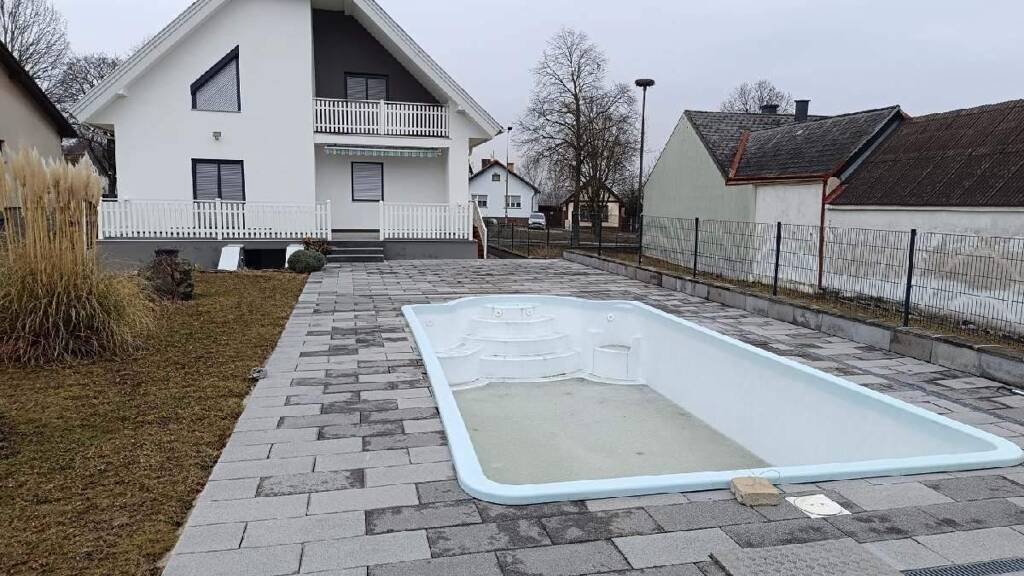 Einfamilienhaus zum Kauf 380.000 € 8 Zimmer 272 m² 2.277 m² Grundstück Markt St. Martin 7341