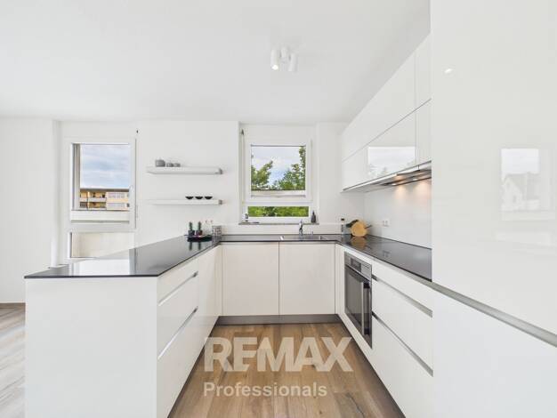 Penthouse zur Miete 1.090 € 2 Zimmer 68 m² frei ab sofort Asperg 71679