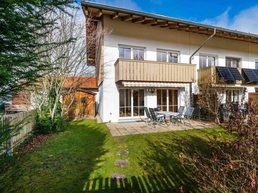 Reihenendhaus zum Kauf 910.000 € 5 Zimmer 125 m² 180 m² Grundstück frei ab 01.03.2026 Otterfing 83624