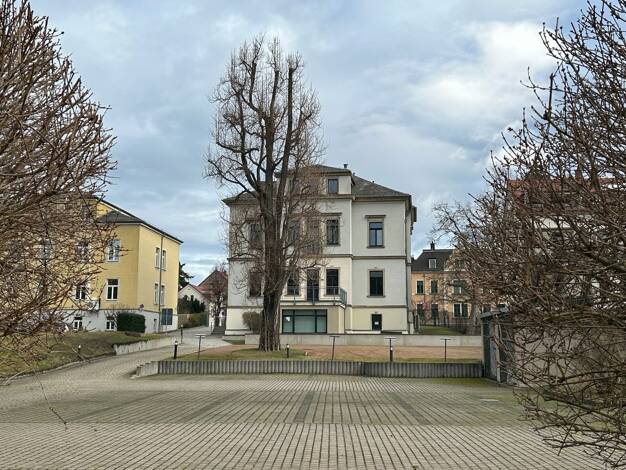 Mehrfamilienhaus zum Kauf 1.850.000 € 23 Zimmer 4.200 m² Grundstück Meißen Meißen 01662