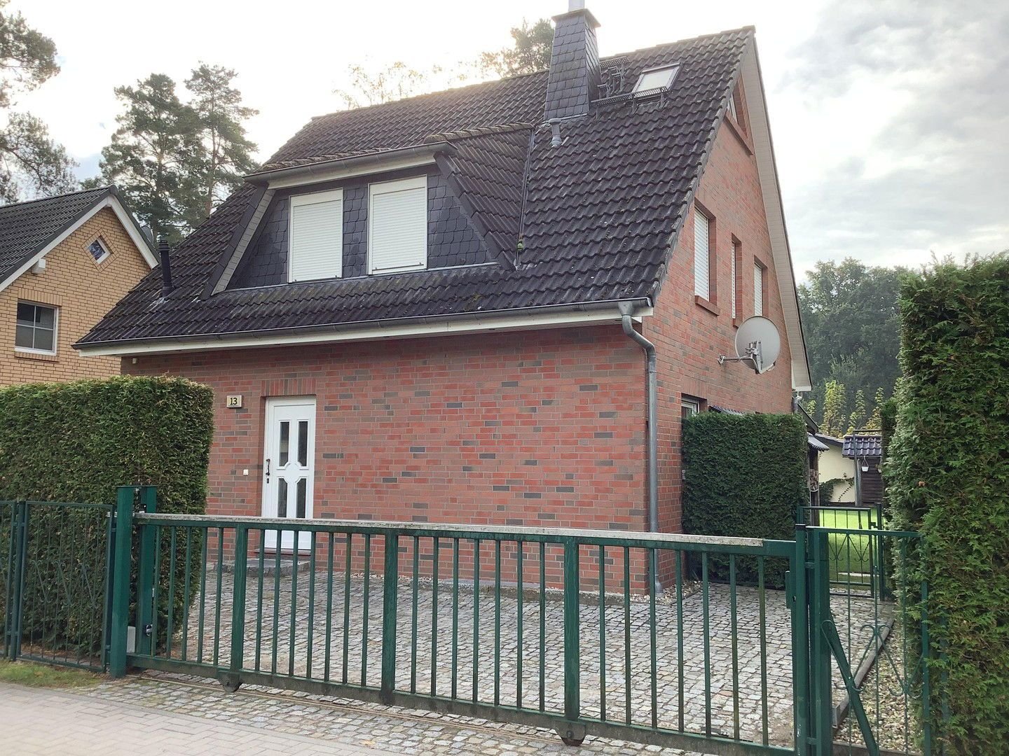 Einfamilienhaus zum Kauf provisionsfrei 760.000 € 7 Zimmer 215 m²<br/>Wohnfläche 561 m²<br/>Grundstück Bergholz-Rehbrücke Nuthetal 14558