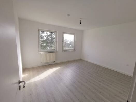 Wohnung zur Miete 300 € 2 Zimmer 40 m² 1. Geschoss frei ab sofort Unterm Freihof 48 Lüdenscheid Lüdenscheid 58509