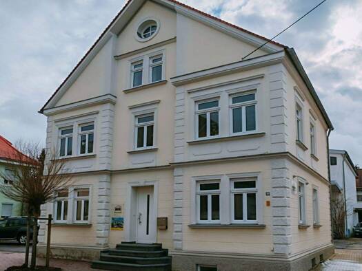 Haus zur Miete 2.950 € 7 Zimmer 201,4 m² frei ab 01.04.2026 Ottobeuren 87724