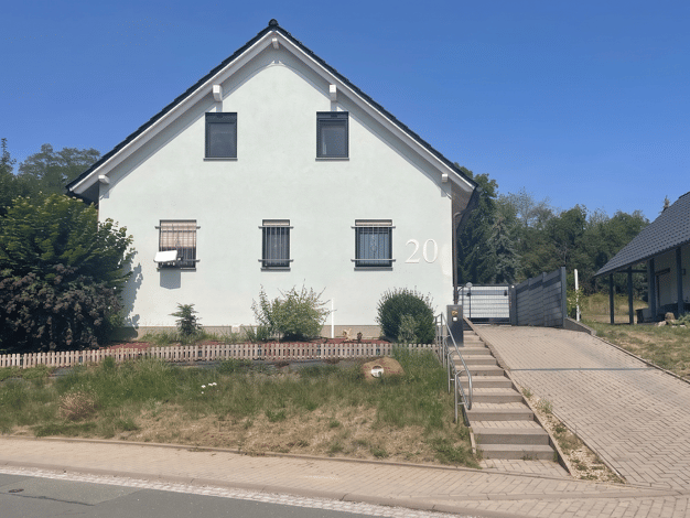 Einfamilienhaus zum Kauf 325.000 € 4 Zimmer 140 m² 815 m² Grundstück Teuchern Teuchern 06682