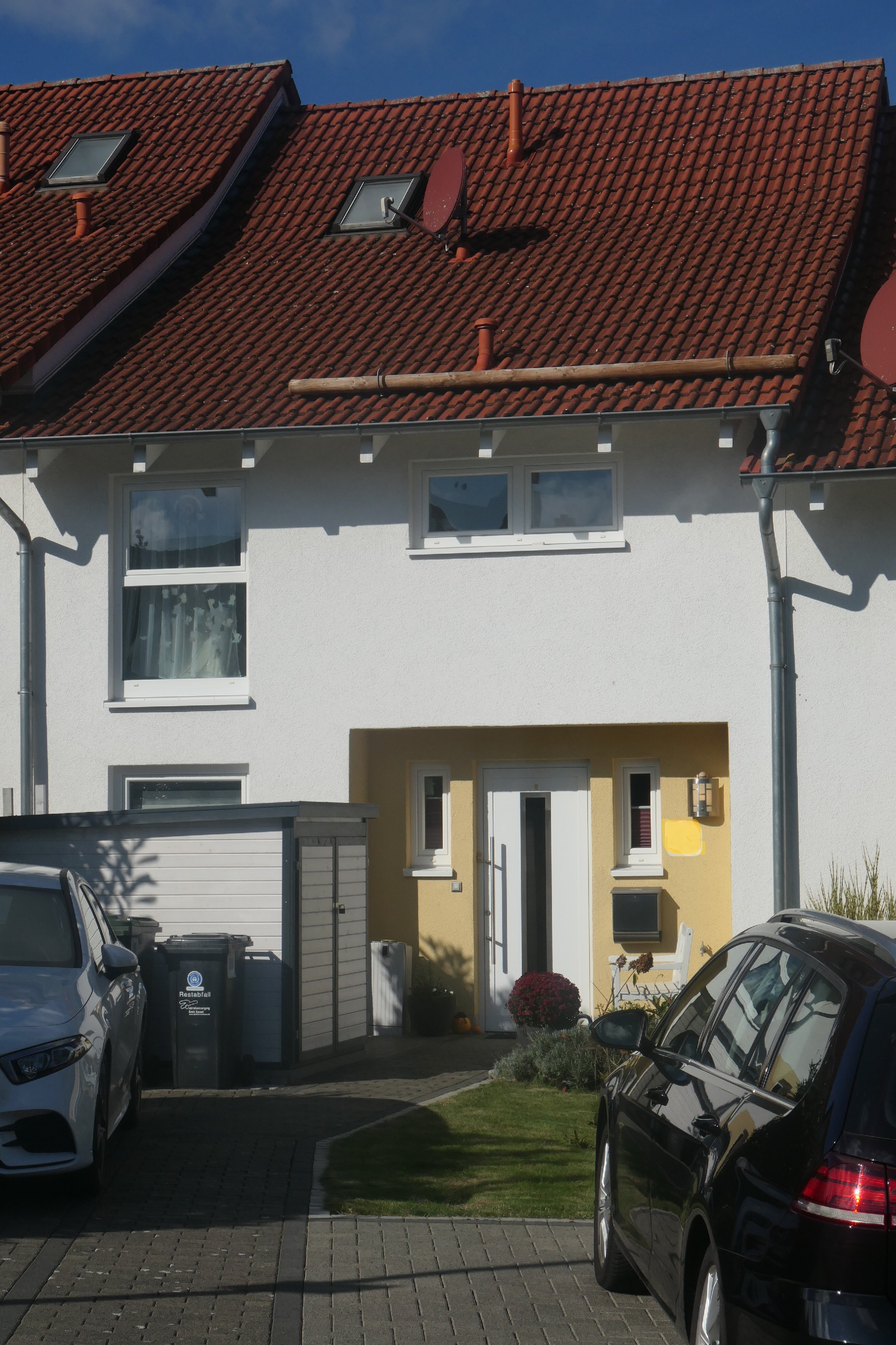 Reihenmittelhaus zum Kauf provisionsfrei 379.000 € 5 Zimmer 127 m²<br/>Wohnfläche 321 m²<br/>Grundstück Obervellmar Vellmar 34246