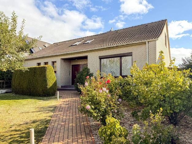 Einfamilienhaus zum Kauf 759.000 € 5 Zimmer 159 m² 919 m² Grundstück Grömitz 23743