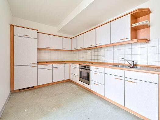 Wohnung zur Miete 450 € 3 Zimmer 75,1 m² 2. Geschoss Richterstraße 3 Schloßchemnitz Chemnitz 09113