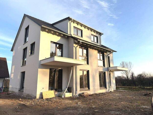 Doppelhaushälfte zum Kauf provisionsfrei 685.000 € 7 Zimmer 156 m² 220 m² Grundstück frei ab 15.09.2026 St.-Georg-Straße 33 Hördt 76771