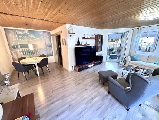 Wohnung zum Kauf 215.000 € 3,5 Zimmer 77 m² EG Kuchen 73329